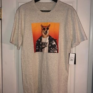 nike tee dog